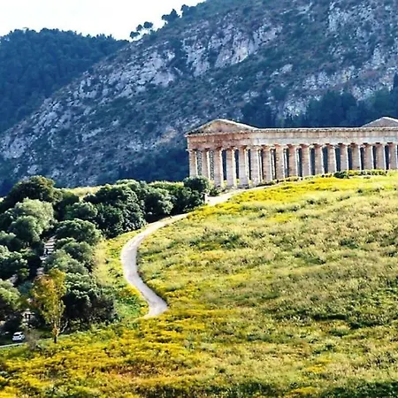 Rosy's Trappeto (Sicily)