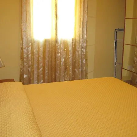 Rosy's Apartman *